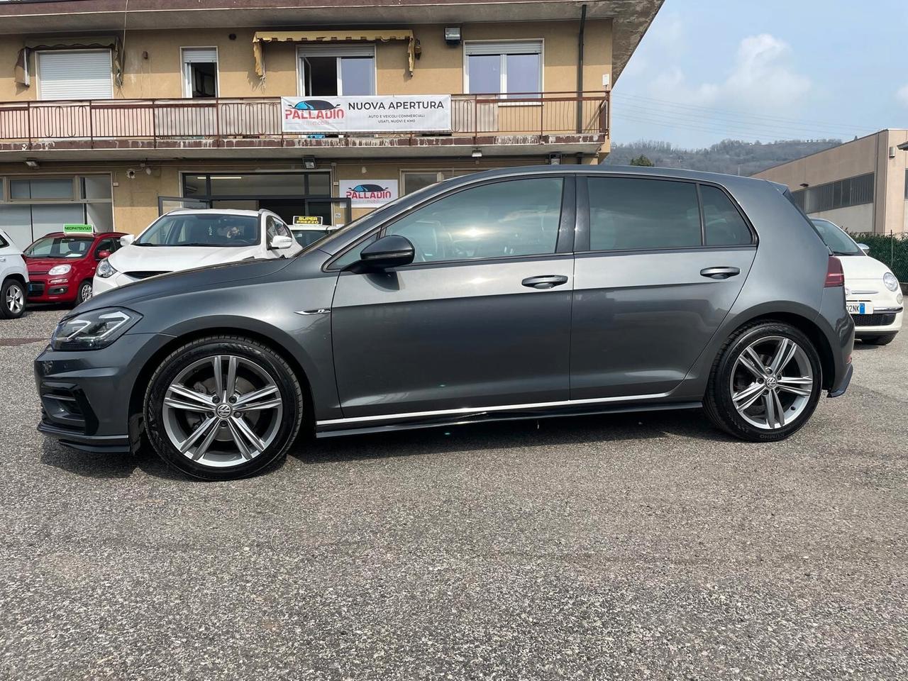 Volkswagen Golf 1.5 TSI ACT DSG 5p. Sport R-LINE