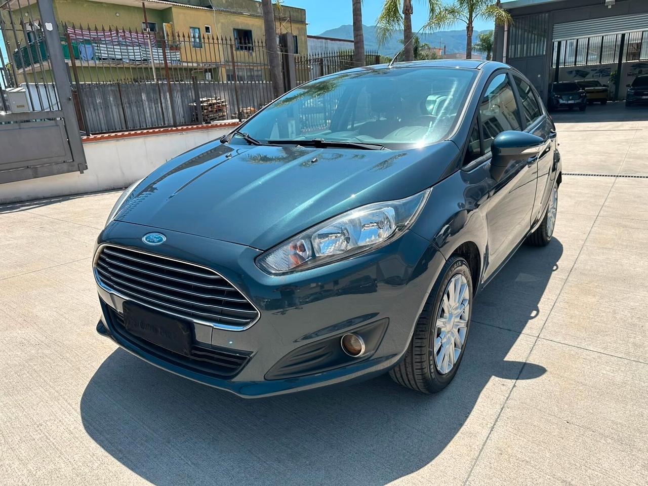 Ford Fiesta 1.5 TDCi 75CV 5p Titanium
