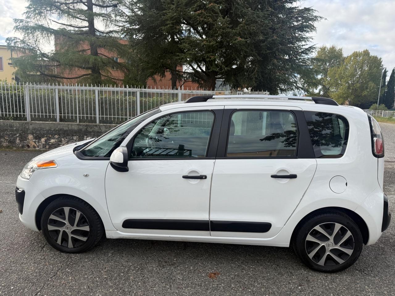 Citroen C3 Picasso 1.4 VTi 95 GPL airdream Seduction