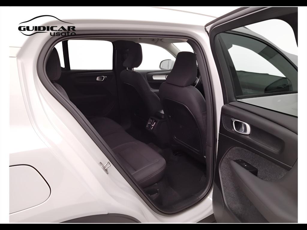 VOLVO XC40 - XC40 1.5 t2 Momentum Core my21