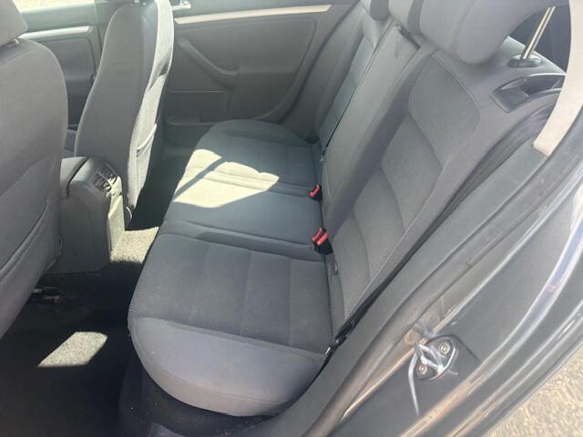 Volkswagen Golf 1.6 16V FSI 5p. Comfortline
