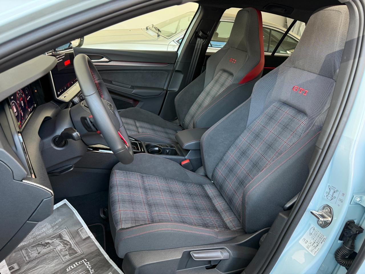 Volkswagen Golf GTI Golf 2.0 TSI GTI DSG