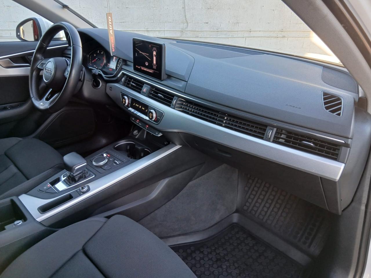 Audi A4 Avant 2.0 TDI 122 CV S tronic Business