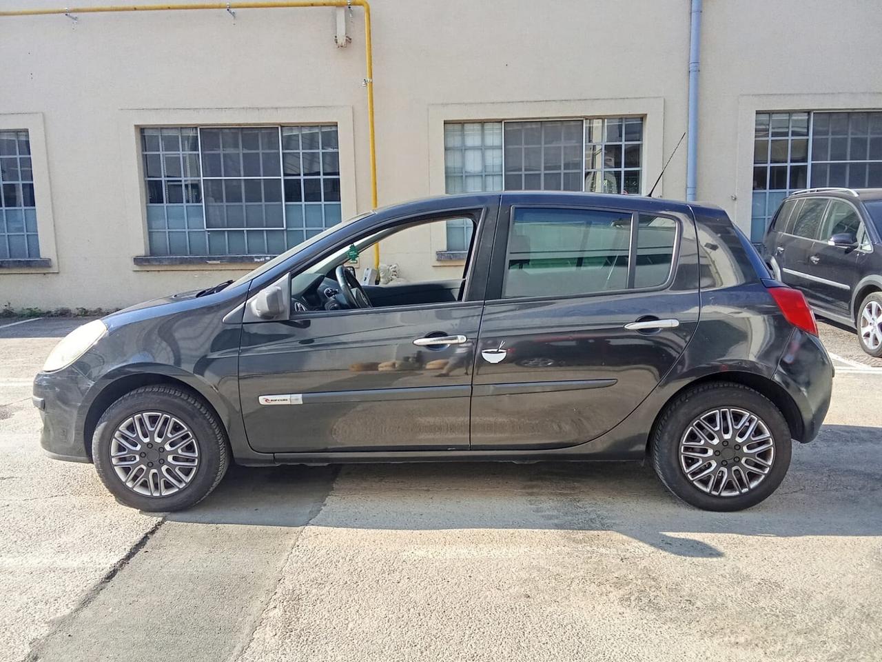 Renault Clio 1.2 16V 5 porte Rip Curl
