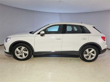 AUDI Q3 35 TDI S tronic Business Advanced