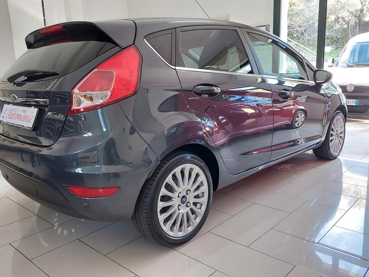 Ford Fiesta 1.6 TDCi 95CV 5 porte Titanium