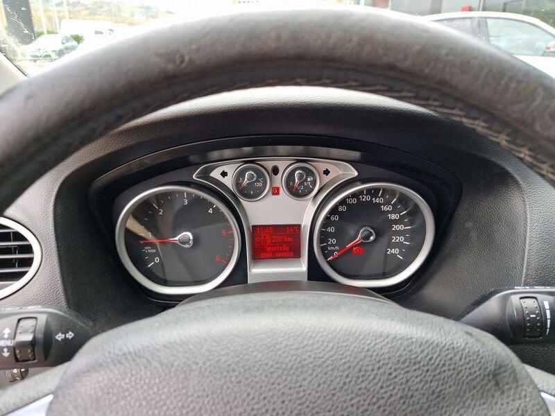 Ford Focus II Style Wagon 1.6 tdci Titanium 90cv