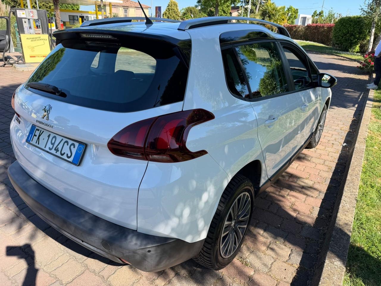 Peugeot 2008 BlueHDi 75 Active my16