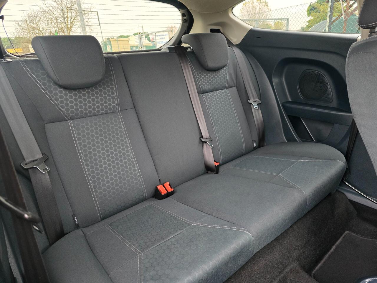 Ford Fiesta 1.2 Benzina con GARANZIA-NEOPATENTATI