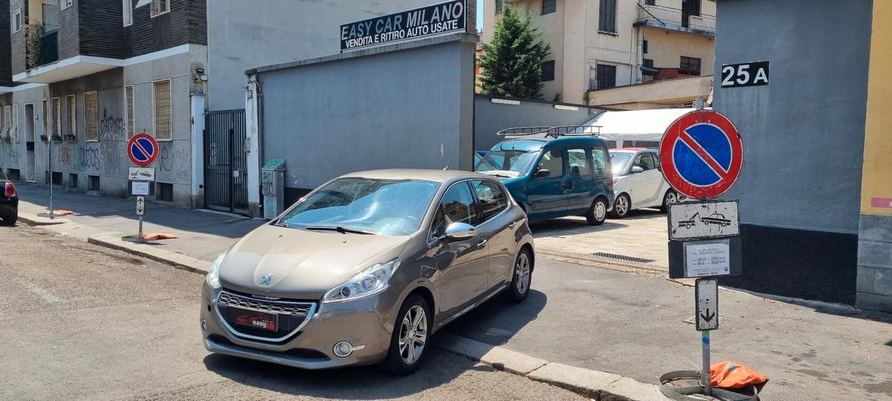 Peugeot 208 1.2 vti 12v Allure 5 porte