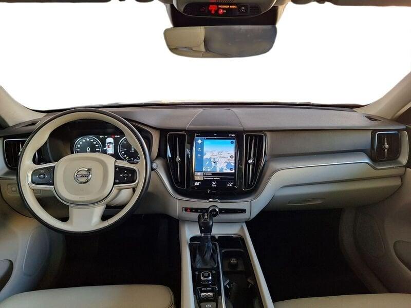 Volvo XC60 D4 190 CV AWD Automatica NAVI LED Business