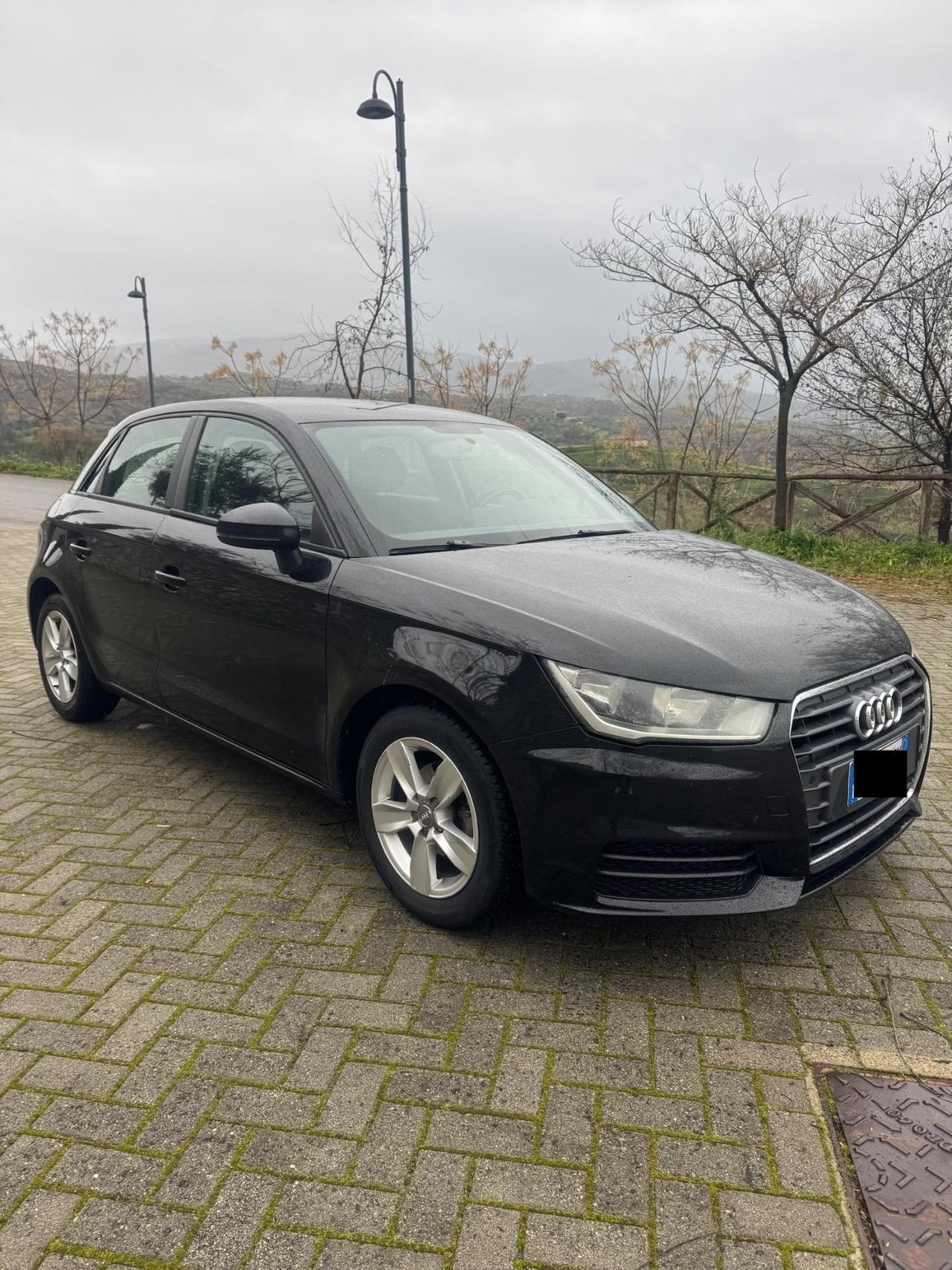 Audi A1 1.4 TDI 90Cv 2015