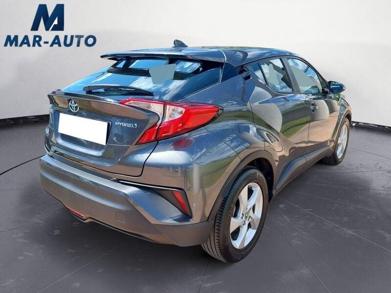 Toyota C-HR 1.8 Hybrid E-CVT Active