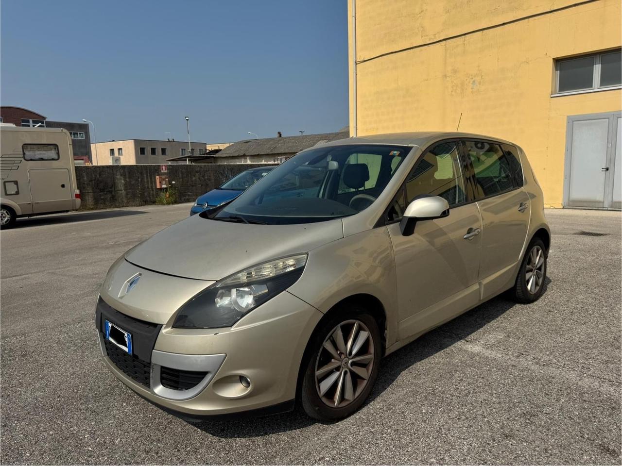 Renault Scenic Grand Scénic 1.5 dCi/105CV Serie Speciale