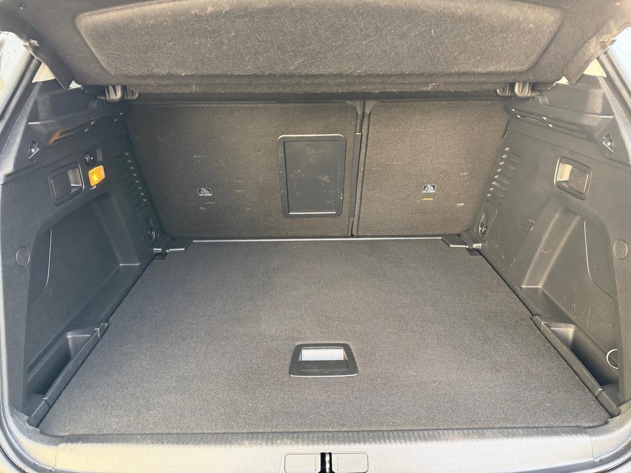 Peugeot 3008 1.5 diesel 130 cv Business