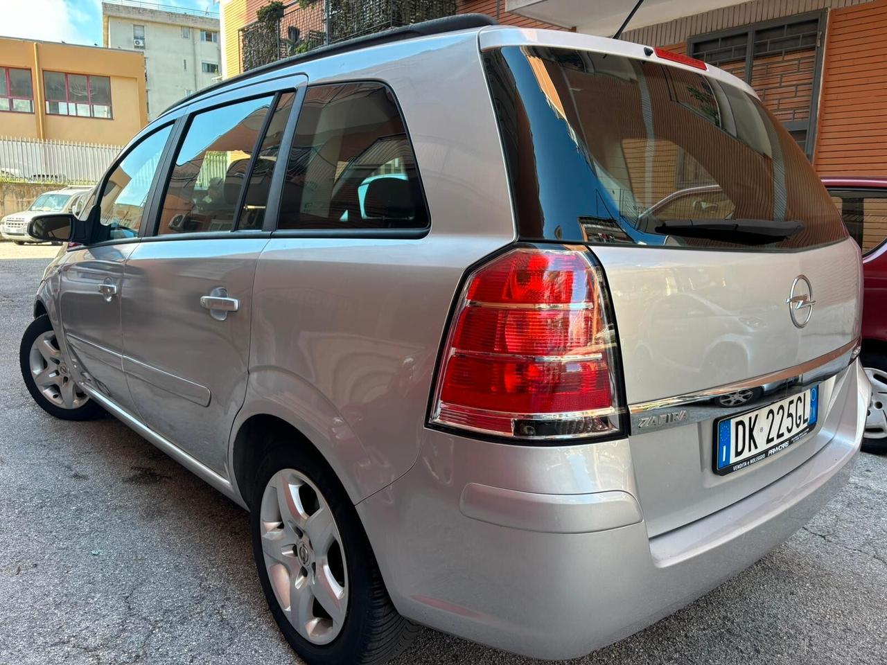 Opel Zafira 1.9 CDTI 120CV Cosmo