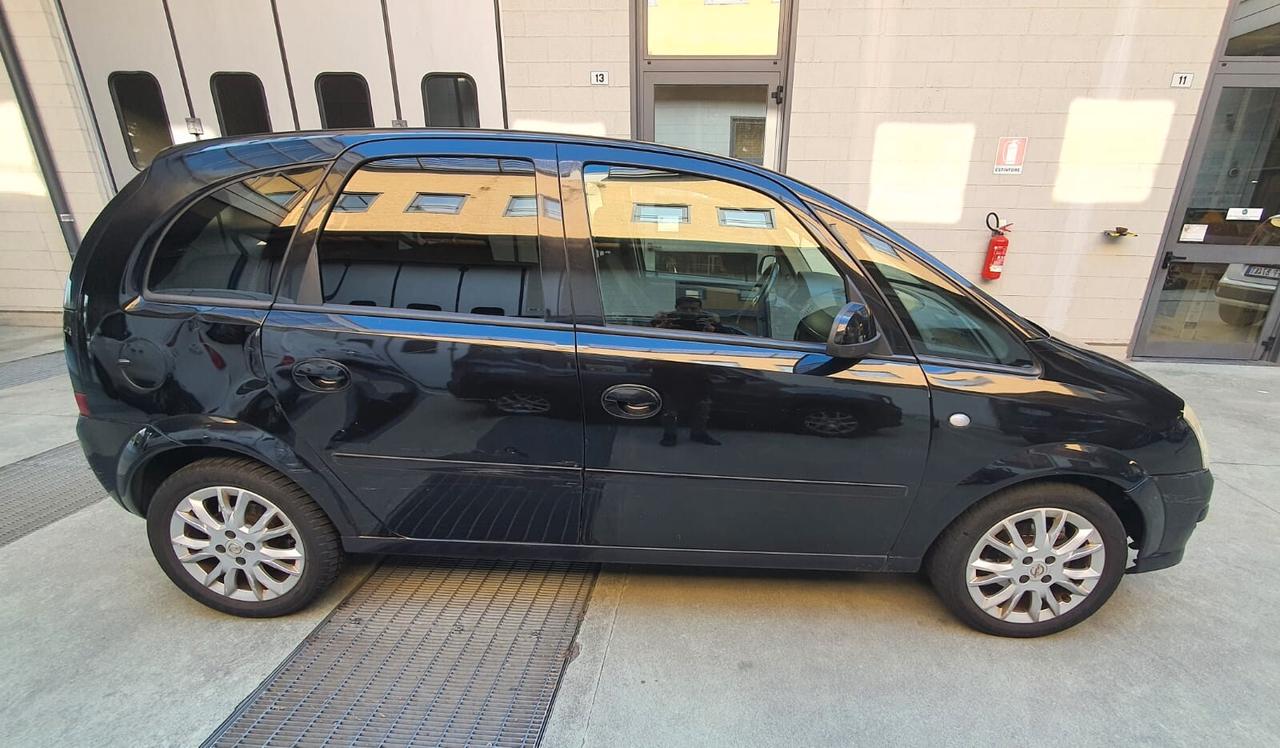 Opel Meriva 1.4 16V benzina