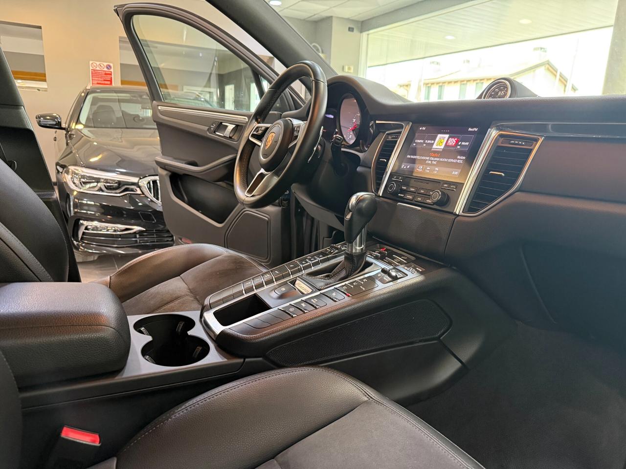 Porsche Macan 2.0 252cv pdk