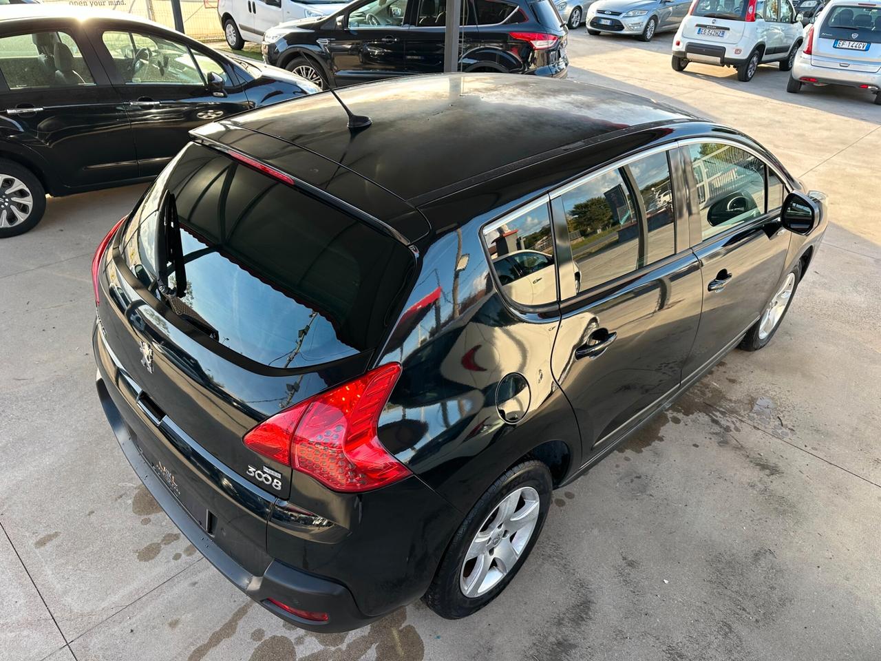 Peugeot 3008 PEUGEOUT 1.6HDI*NAVI*AUT*116CV*
