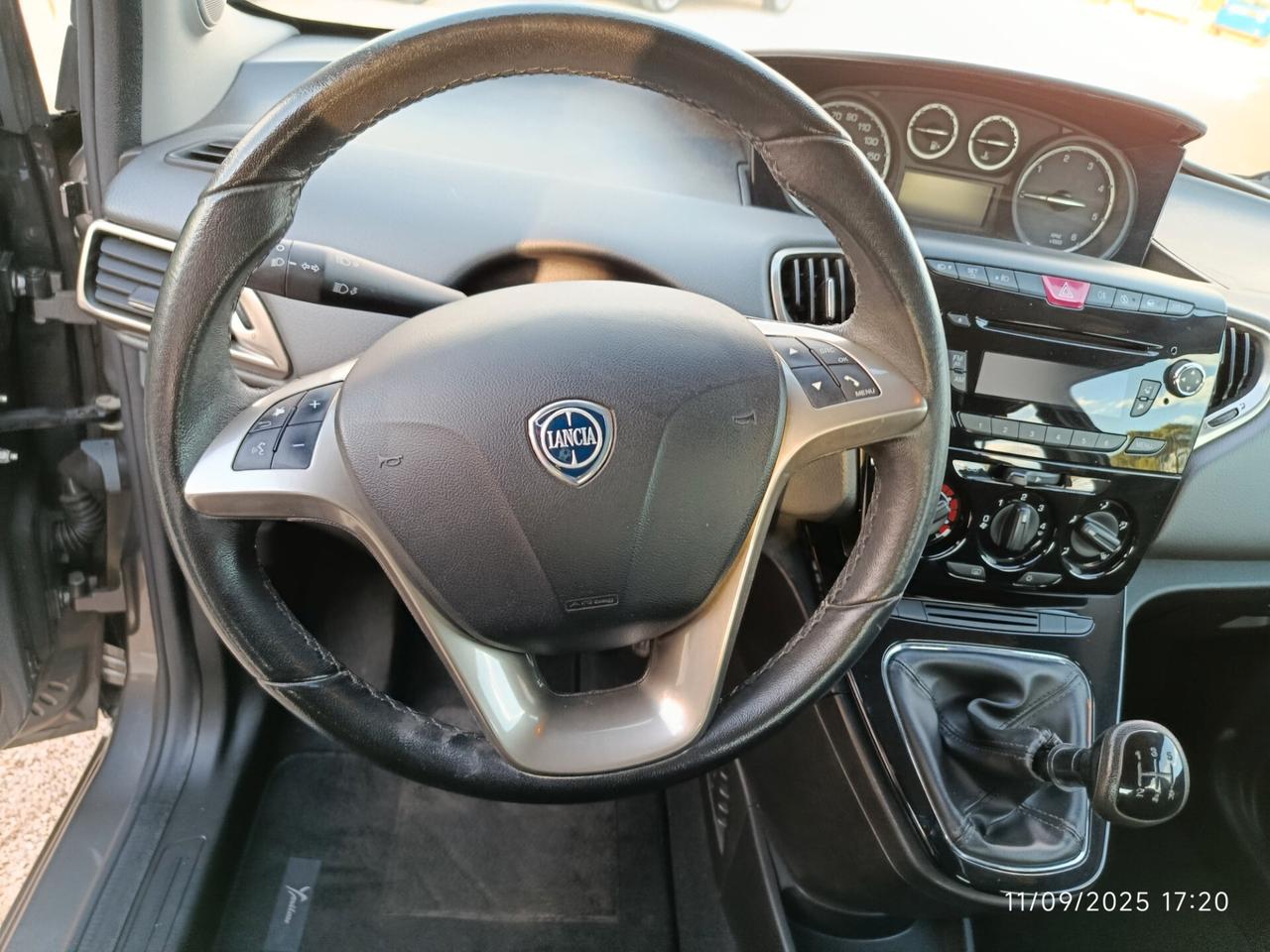 Lancia Ypsilon 1.3 MJT 16V 95 CV 5 porte S&S Gold