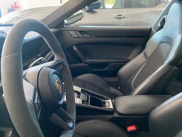 PORSCHE 992 CARRERA T