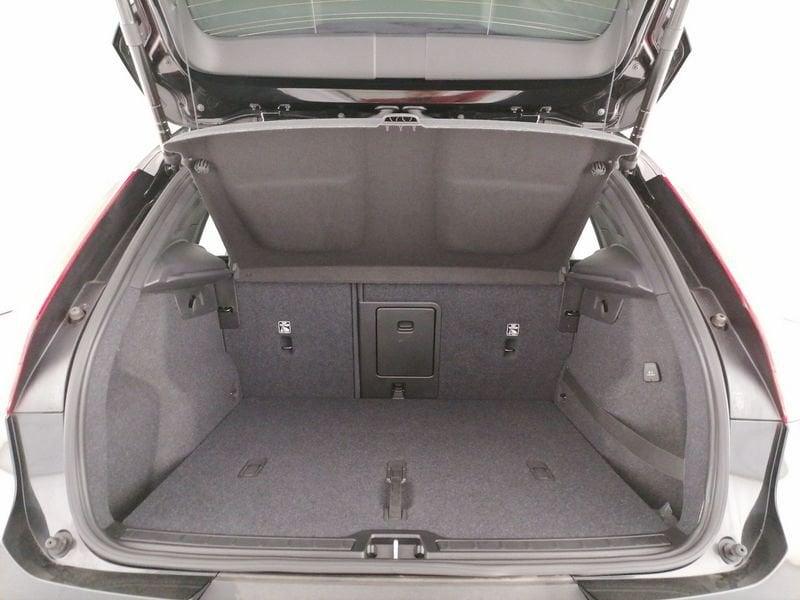 Volvo XC40 1.5 t2 Momentum Pro auto my21