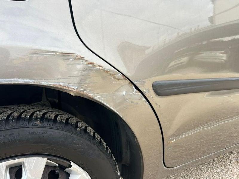 FIAT Idea 1.3 Multijet 16V 70 CV BlackEnergy