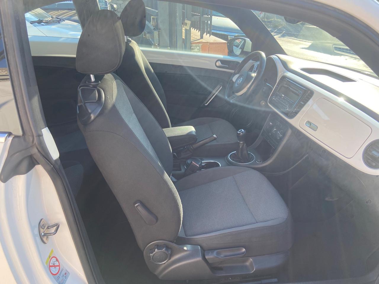 Volkswagen Maggiolino 1.6 TDI Design