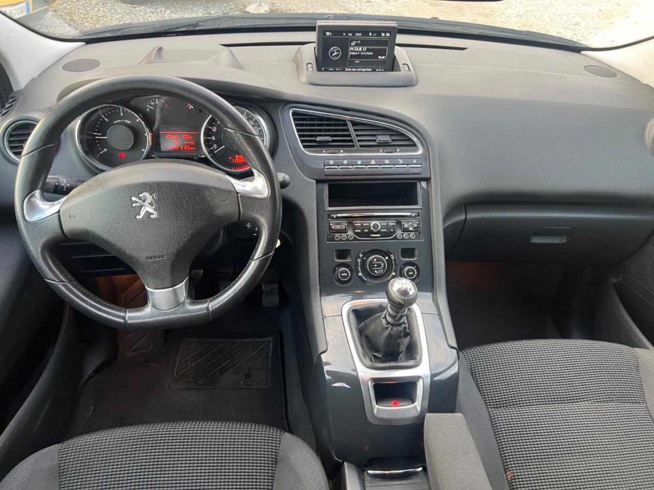 Peugeot 5008 1.6 hdi 7 POSTI PERMUTE RATE GARANZIA