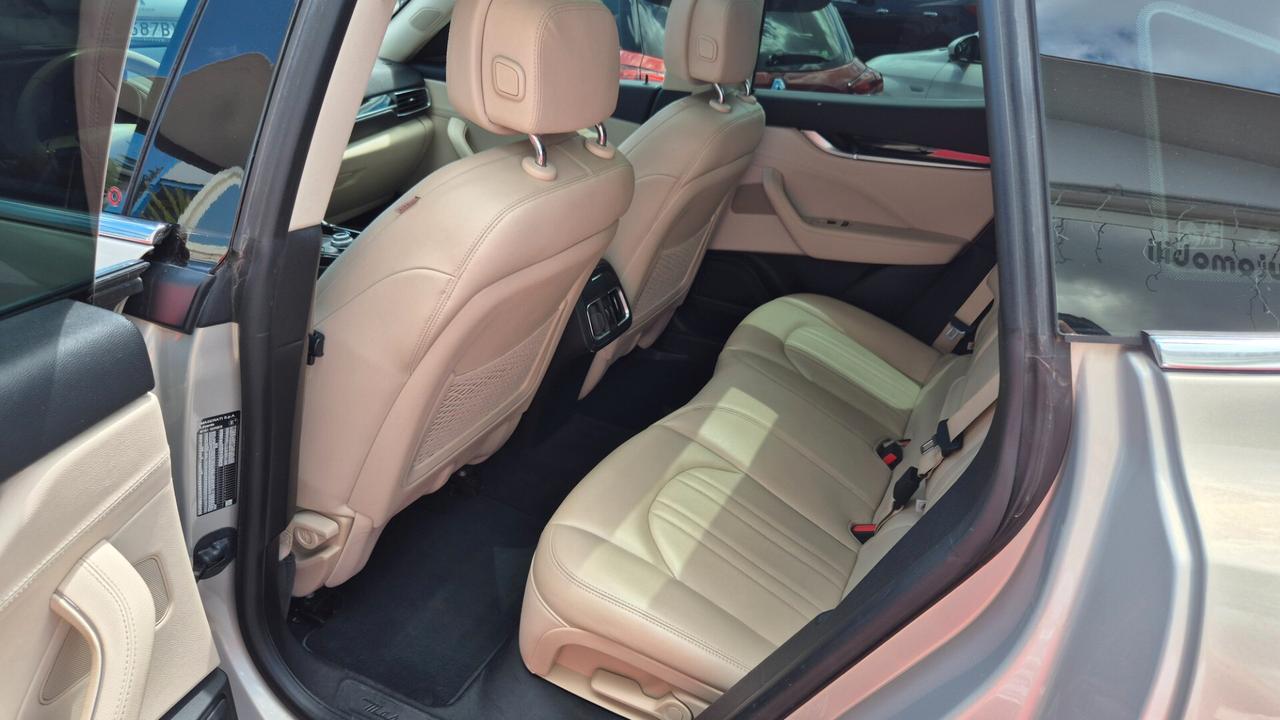 Maserati Levante V6 Diesel AWD Gransport