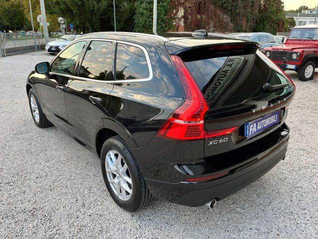 VOLVO XC60 B4 (d) AWD Geartronic Momentum Pro