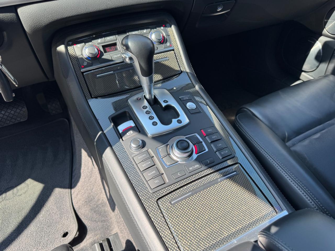 Audi S8 V10 450cv CARBO TETTO PELLE