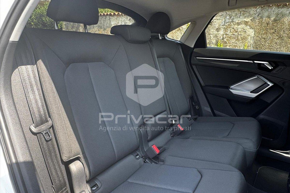 AUDI Q3 SPB 35 TFSI S line edition