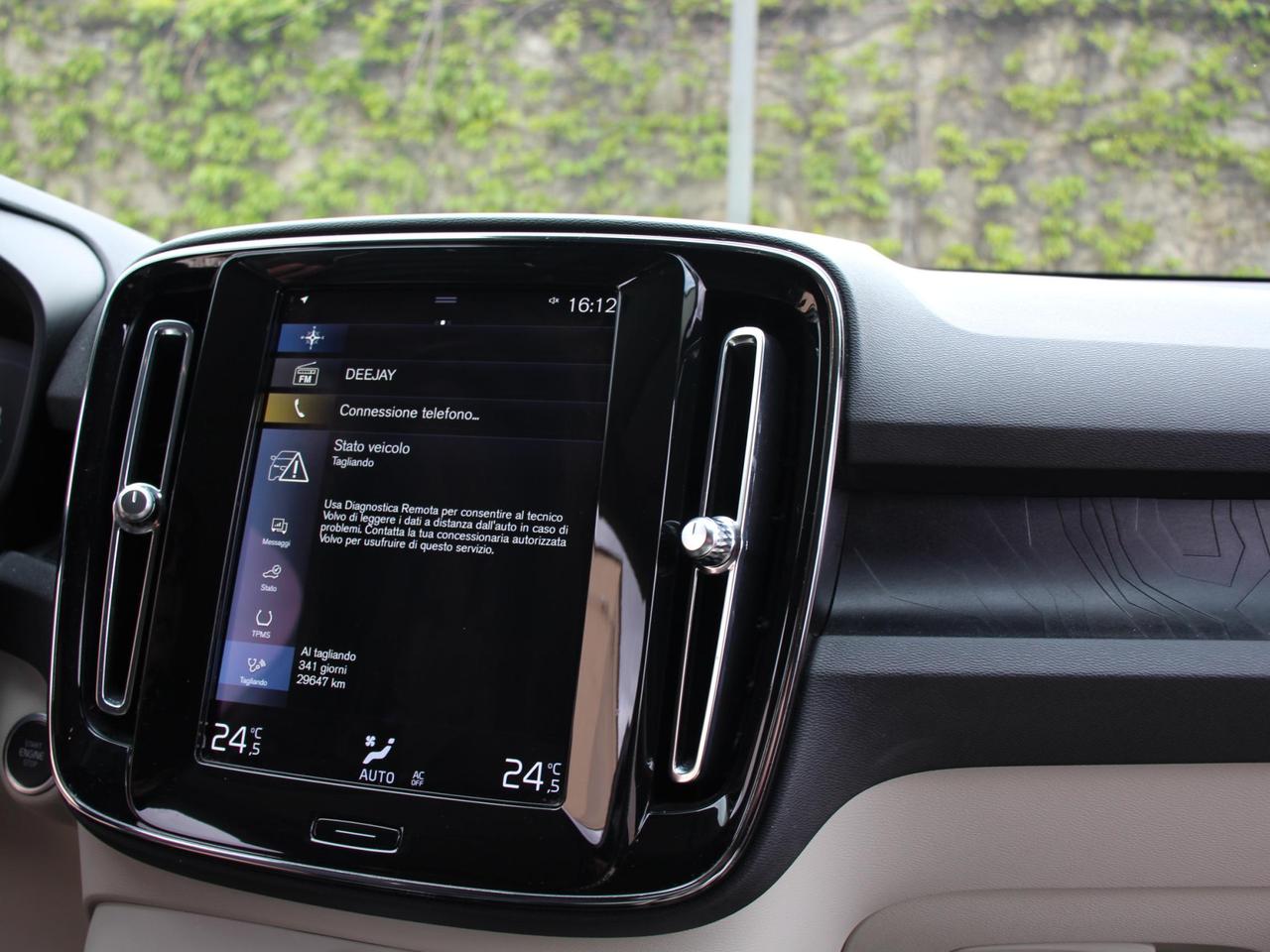 VOLVO XC40 N1 1.5 T4 plug-in hybrid Inscription Expression my21