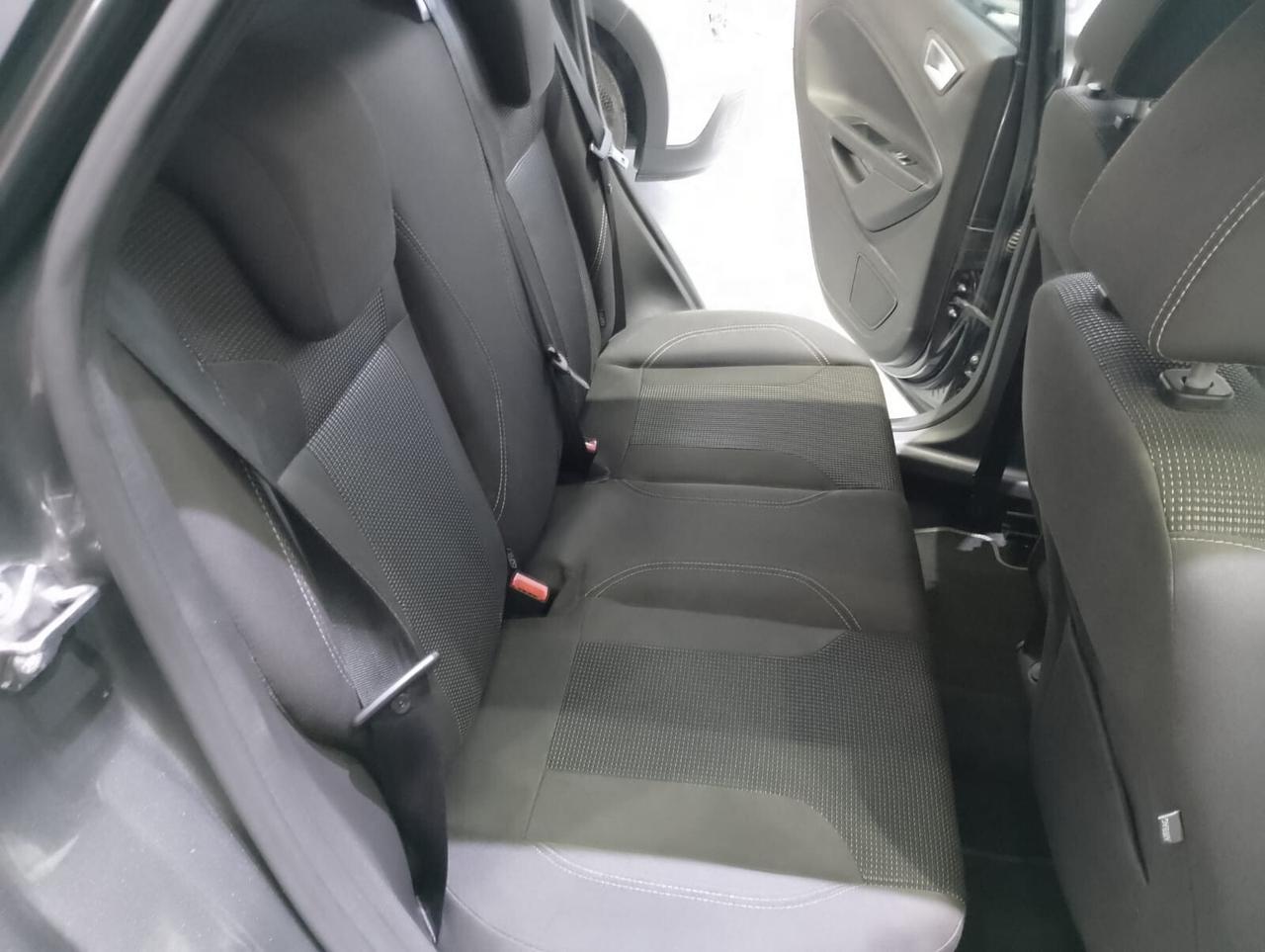 Ford Fiesta 1.5 TDCi 75CV 5 porte Titanium