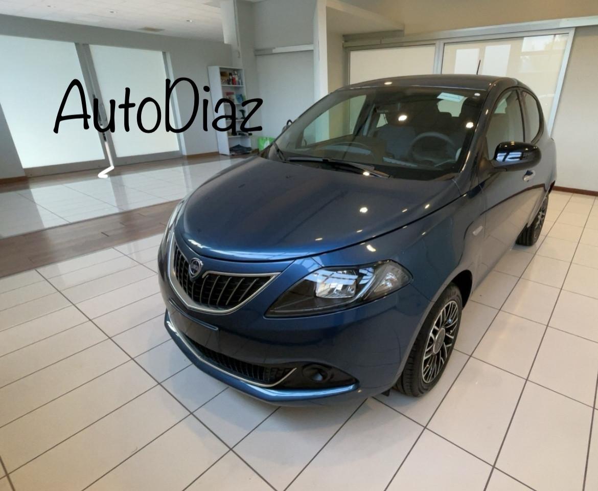 Lancia Ypsilon 1.2 69 CV 5 porte GPL Gold