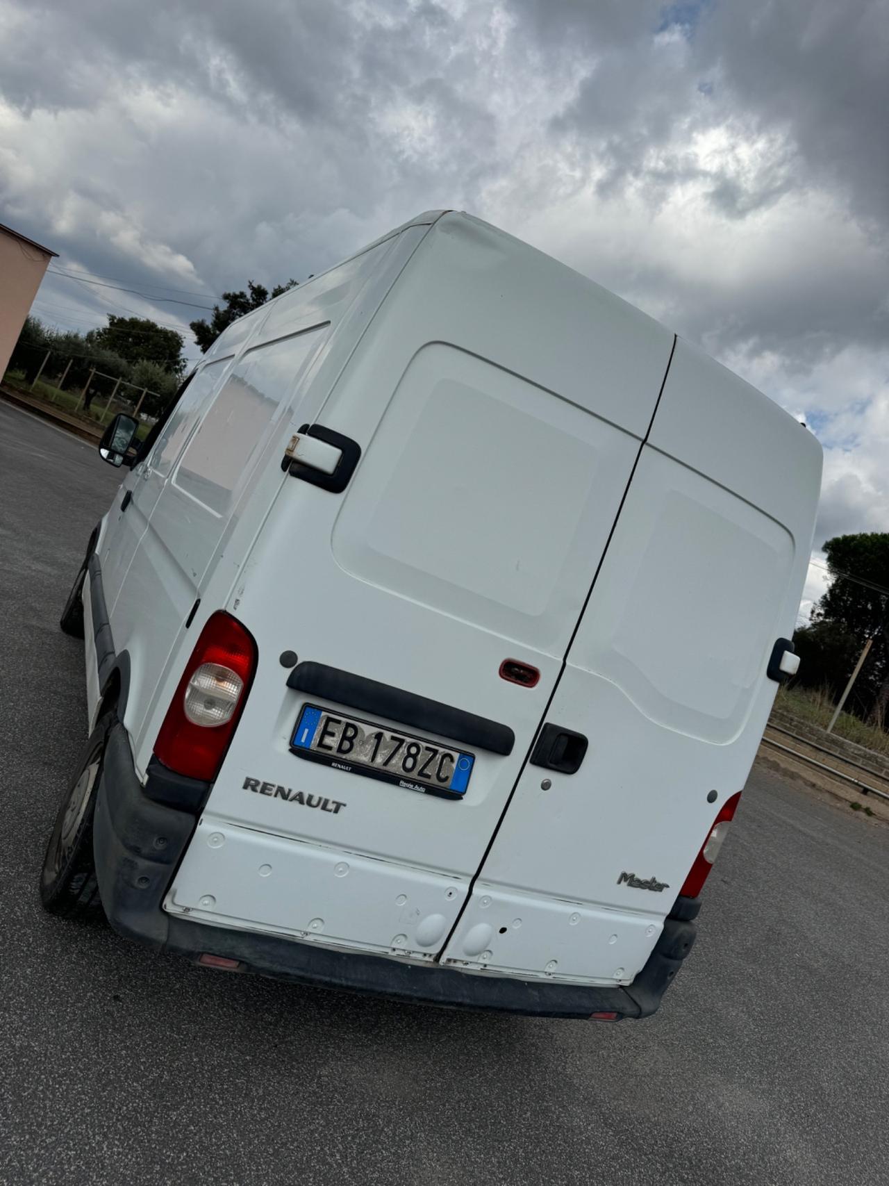 Renault Master