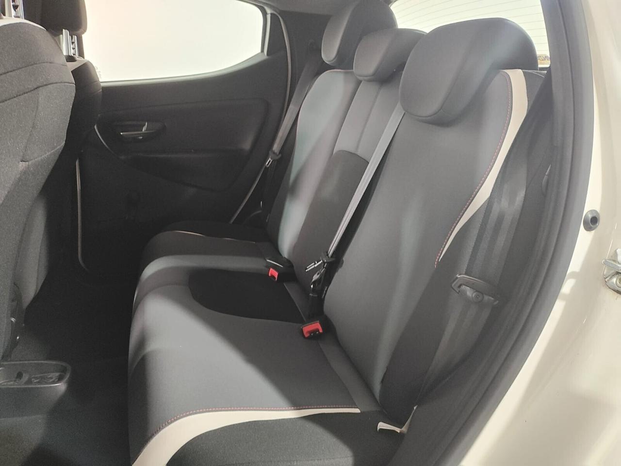Lancia Ypsilon 1.2 69 CV 5 porte GPL Ecochic Plati