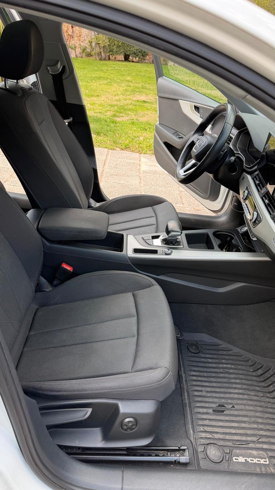 Audi A4 allroad 40 TDI 204 CV S tronic Identity Contrast