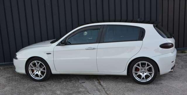 Alfa Romeo 147 5p 1.6 ts 16v Distinctive 105cv G.P.L.