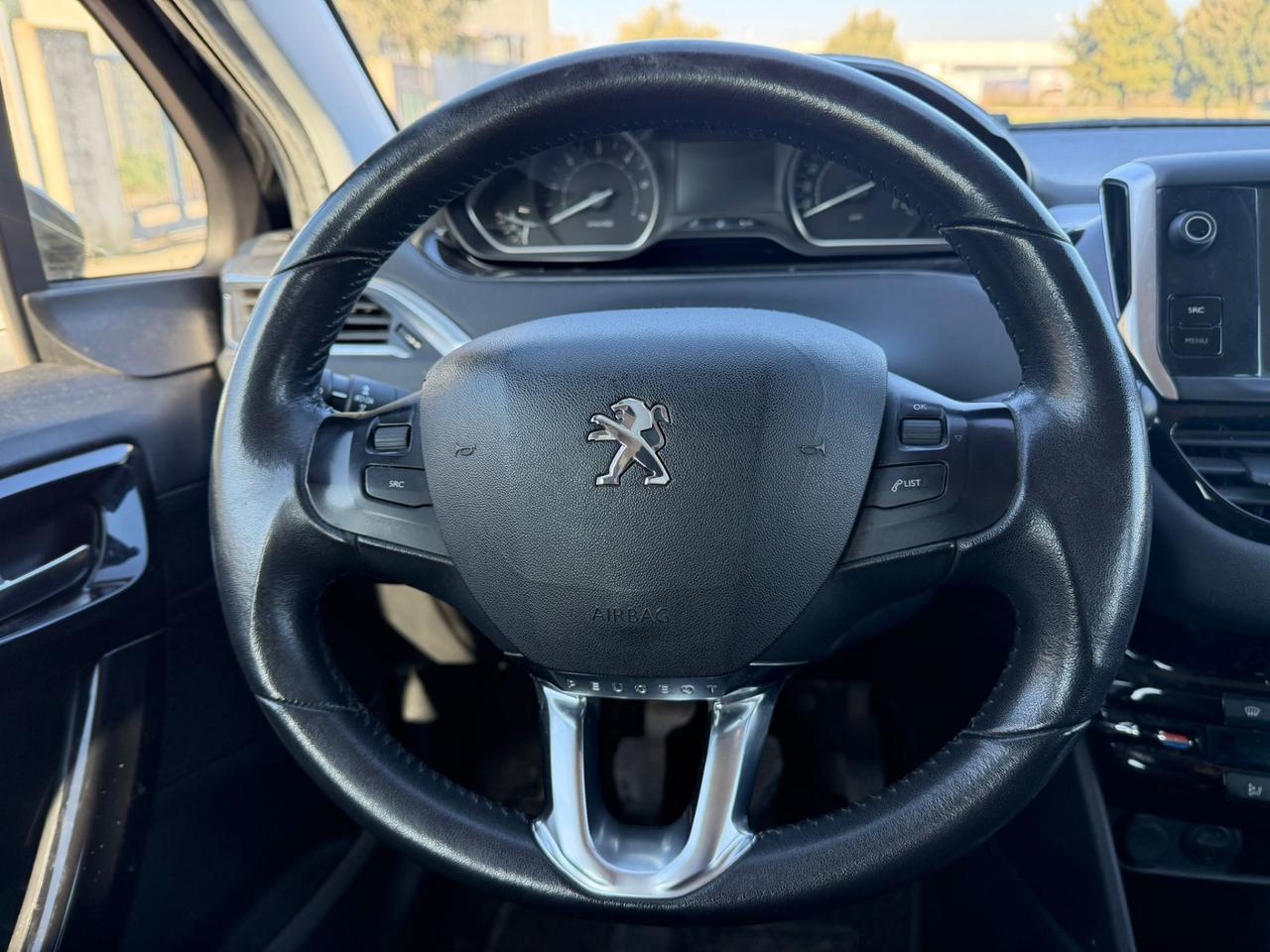 Peugeot 208 1.6 e-HDi 115 CV Stop&Start 5p Allure