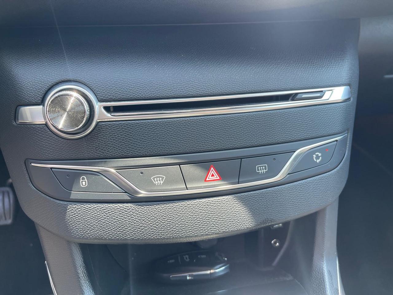 Peugeot 308 1.6 Blue HDI 120 Allure #11595