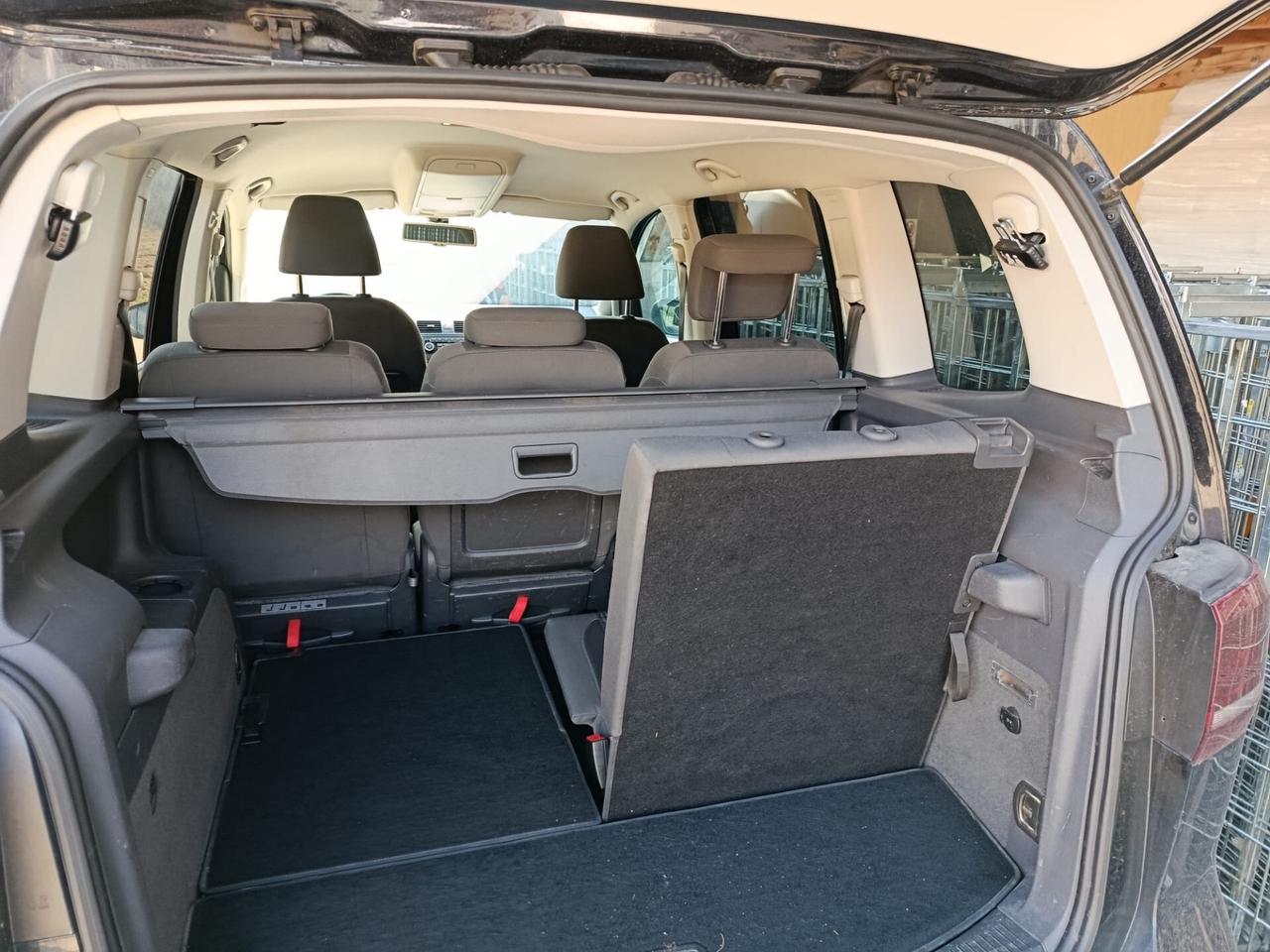 Volkswagen Touran Business 2.0 TDI 140 CV Highline