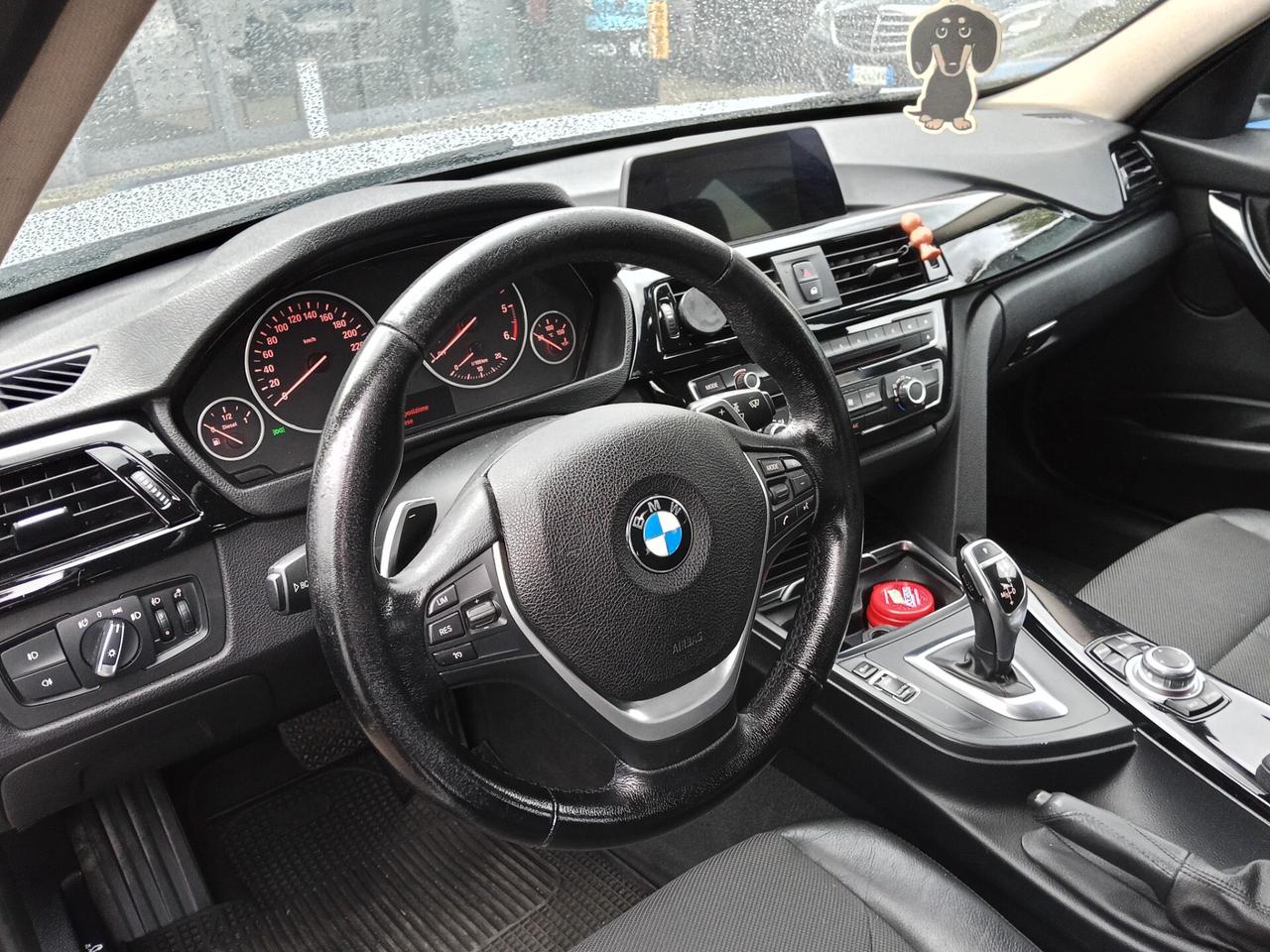 Bmw 320 320d Touring Business Advantage aut.