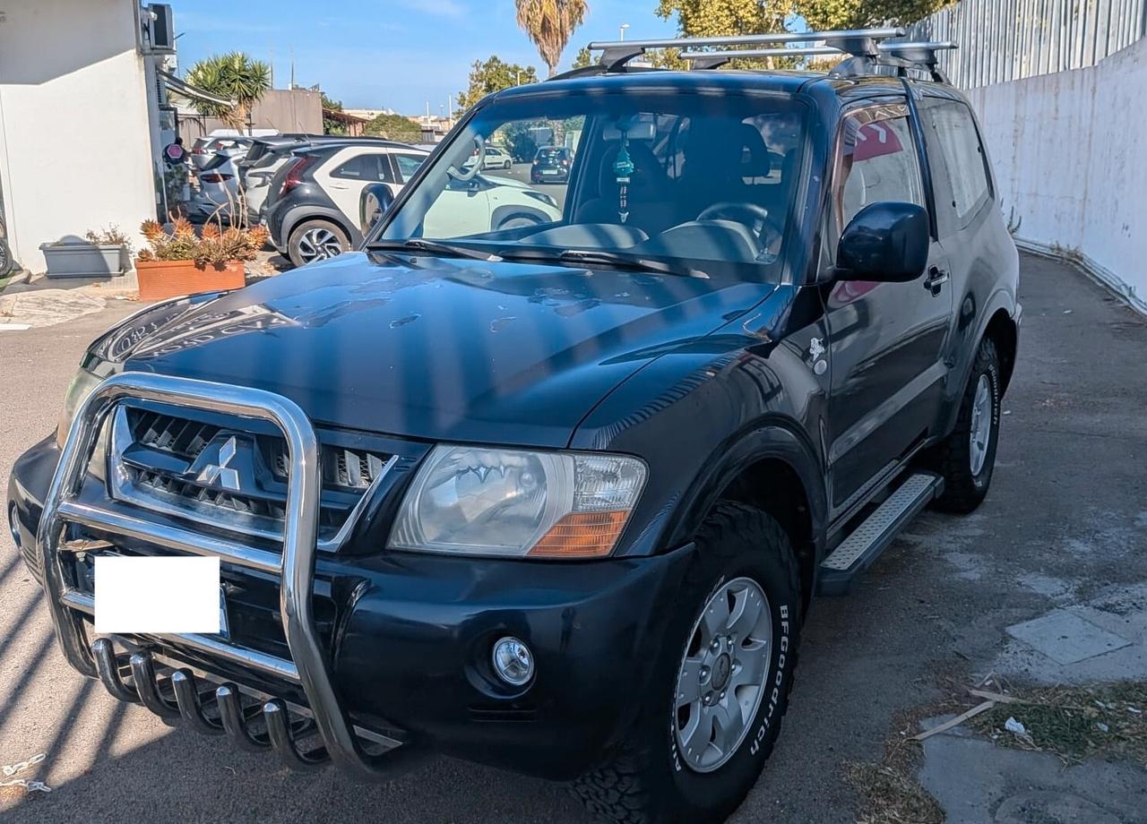 Mitsubishi Pajero 2.5 TDI 3p. GLX