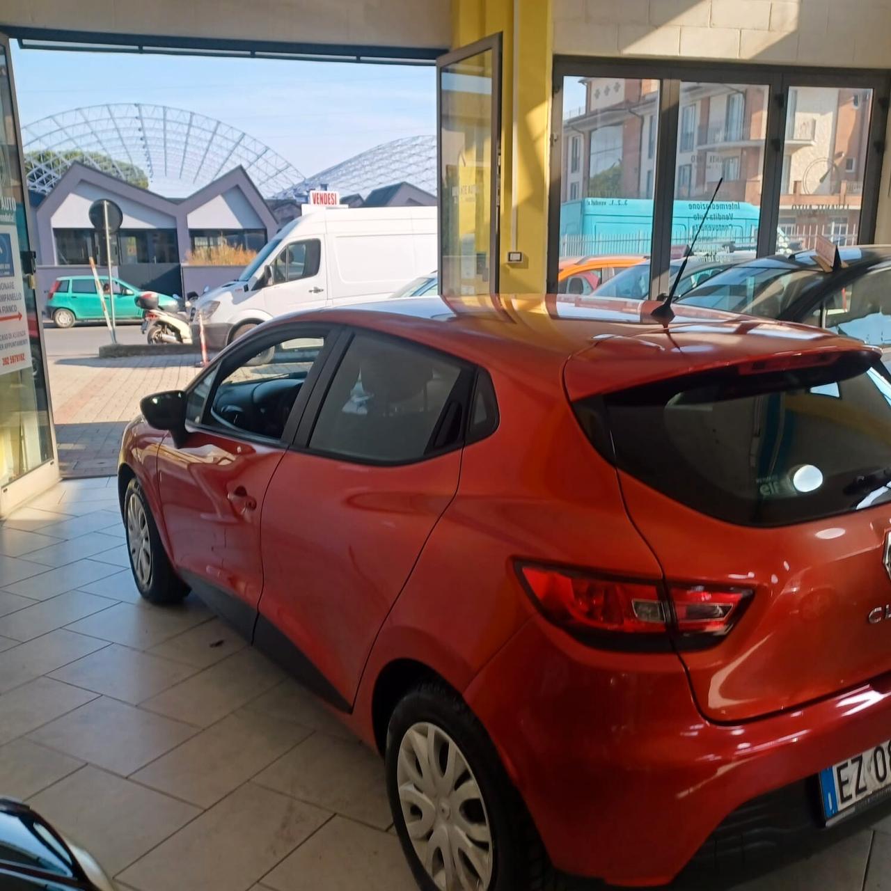 161288KM CLIO 1.5 DCI PER NEOPATENTATI OTTIMA
