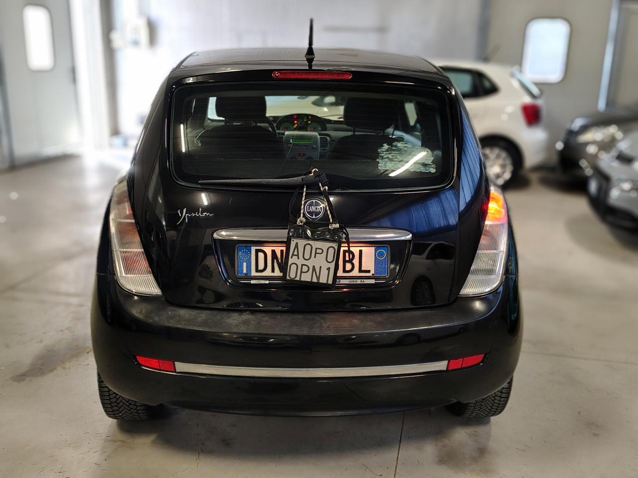 Lancia Ypsilon 1.2 Modamilano
