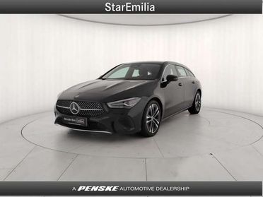 Mercedes-Benz CLA 180 CLA 180 d Automatic Shooting Brake Progressive Ad