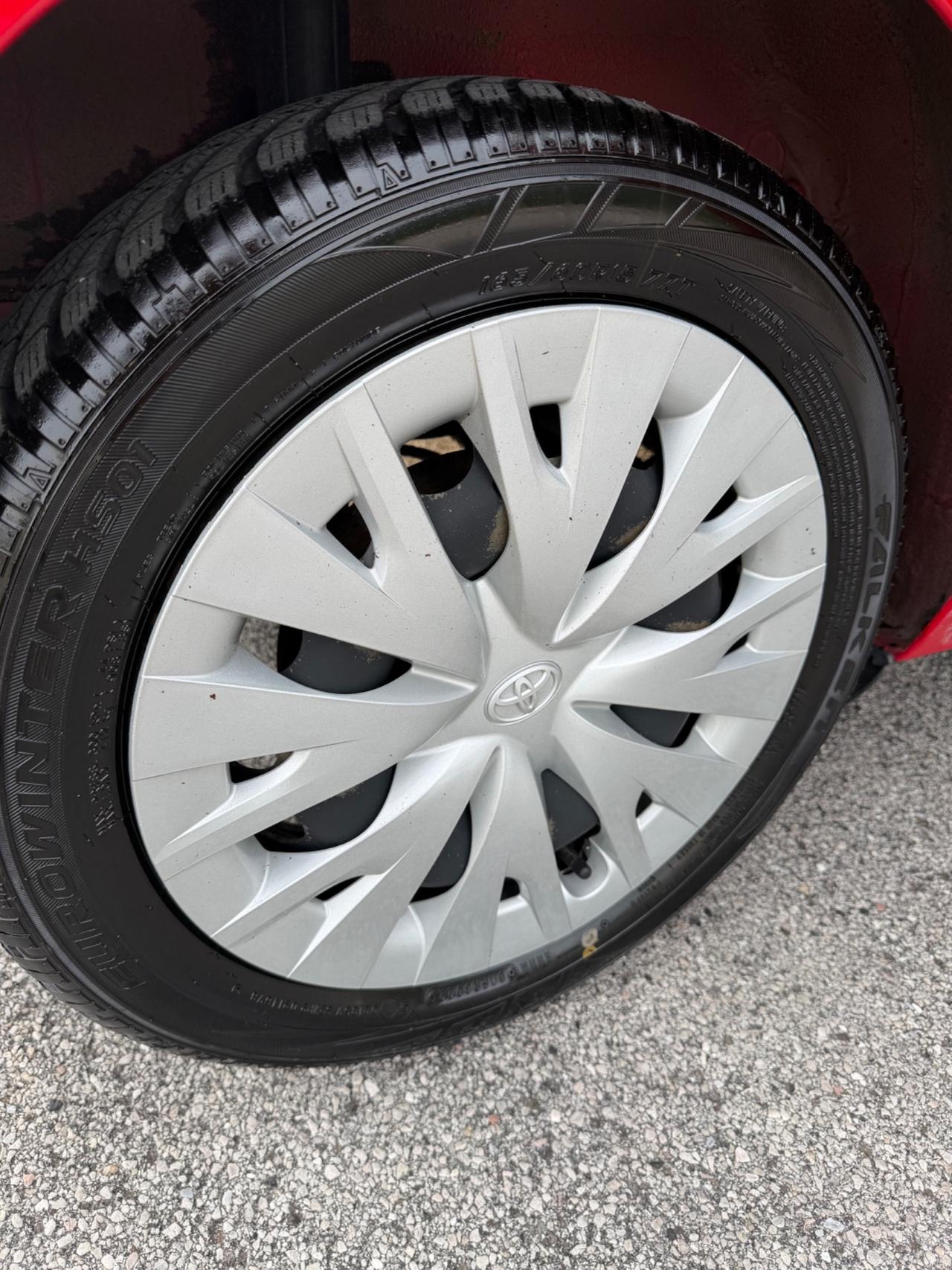 Toyota Aygo 1.0 VVT-i 72 CV 5 porte x-clusiv
