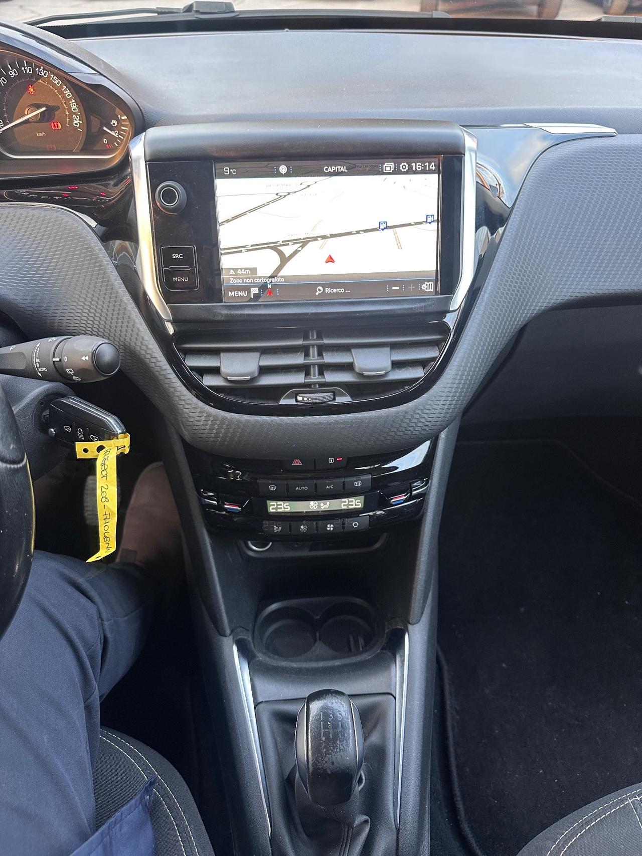 Peugeot 208 PureTech 82 5 porte Allure solo 150mila km